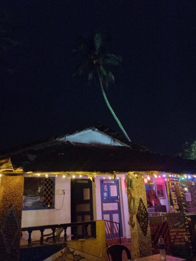 Hippie Hostel Anjuna Dış mekan fotoğraf